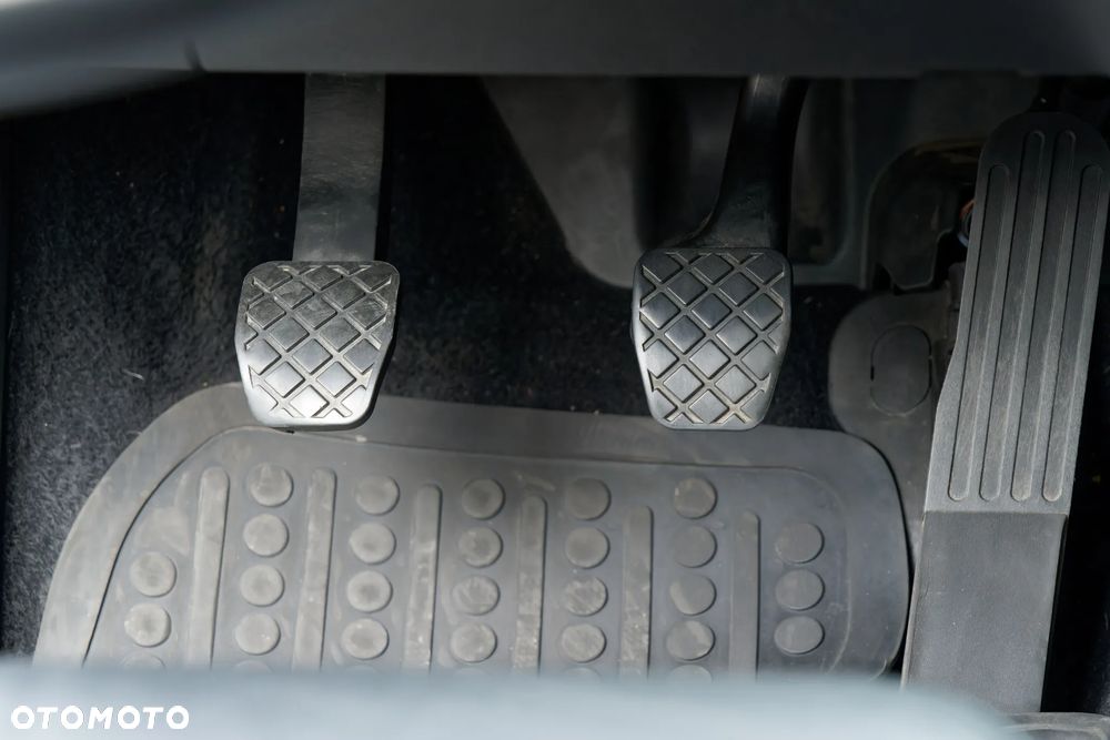Volkswagen Golf VI 2.0 TDI GTD - 21