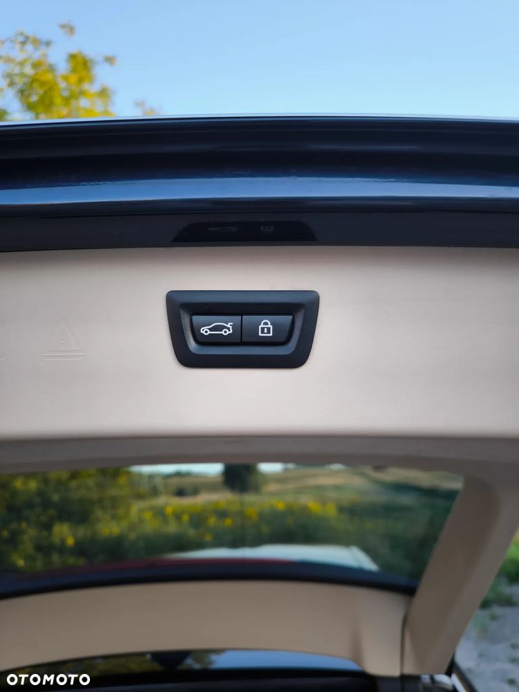 BMW Seria 5 520d Modern Line - 18