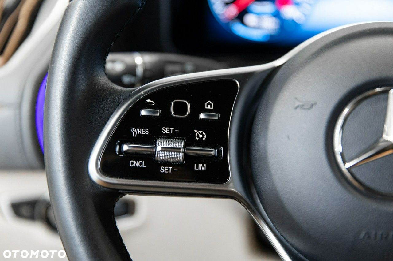 Mercedes-Benz EQC 400 4-Matic - 25