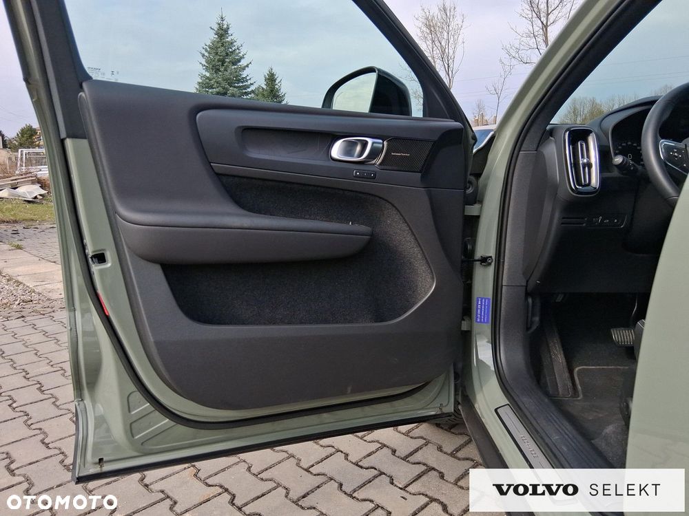Volvo XC 40 - 19
