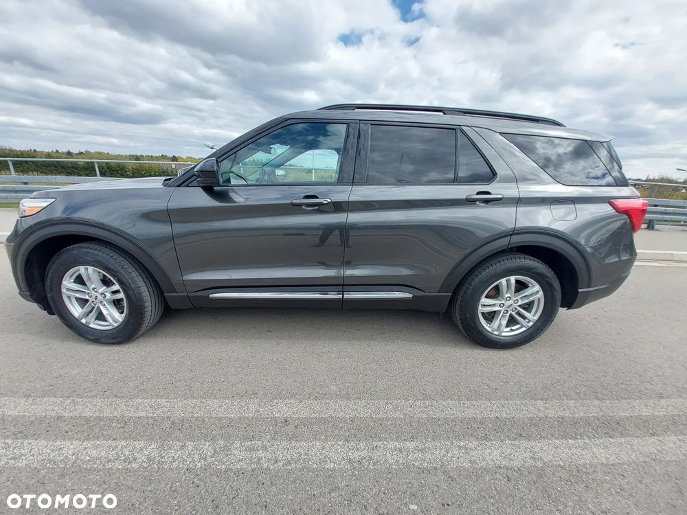 Ford Explorer - 12