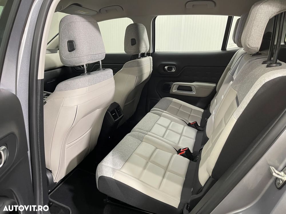 Citroën C5 Aircross 1.6 PHeV FWD 225 EAT8 Shine - 11