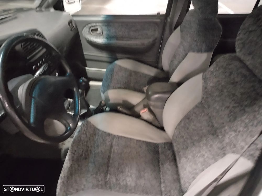 Kia Sportage 2.0 TDi K AC+JLL - 21