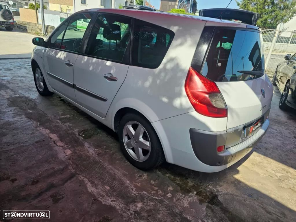 Renault Grand Scénic 1.5 dCi Pack Clim 7L. - 5