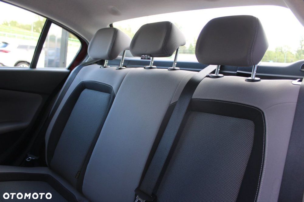 Fiat Tipo - 18