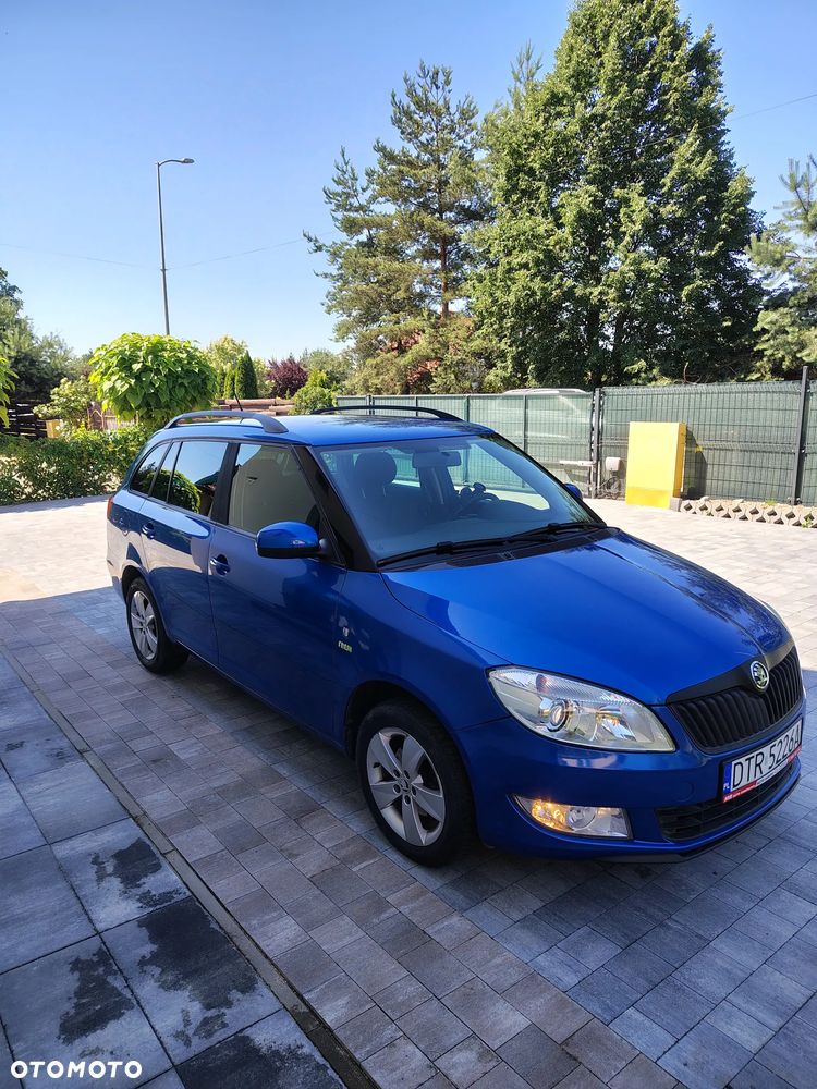 Skoda Fabia 1.2 TSI Ambiente - 2