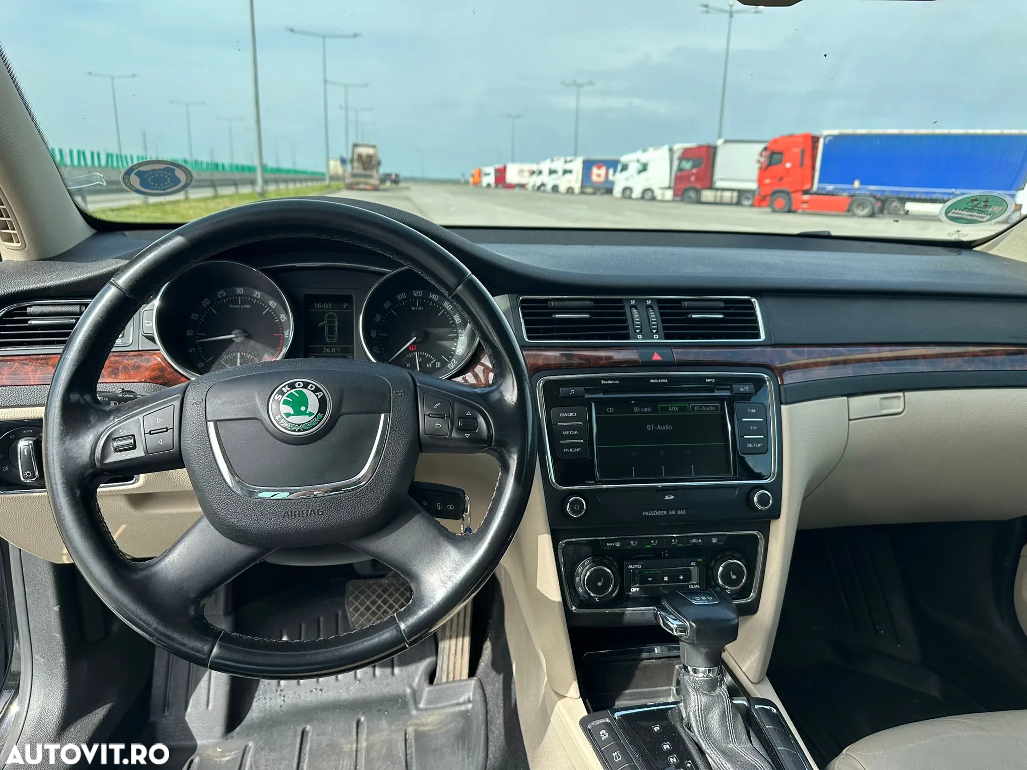 Skoda Superb 2.0 TDI DSG Active - 3