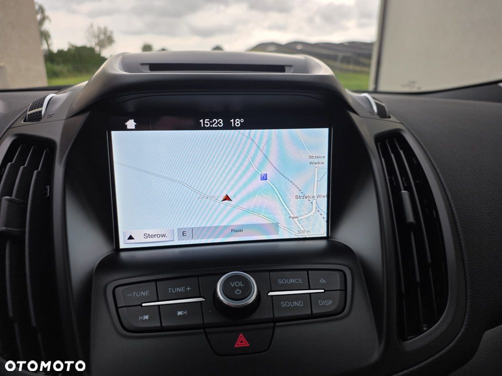 Ford Kuga 1.5 EcoBoost 2x4 Cool & Connect - 24