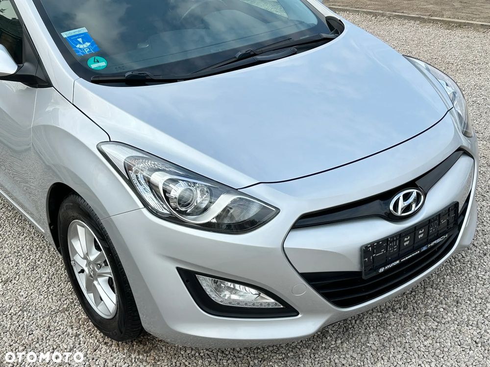 Hyundai i30 i30cw 1.6 CRDi Trend - 2