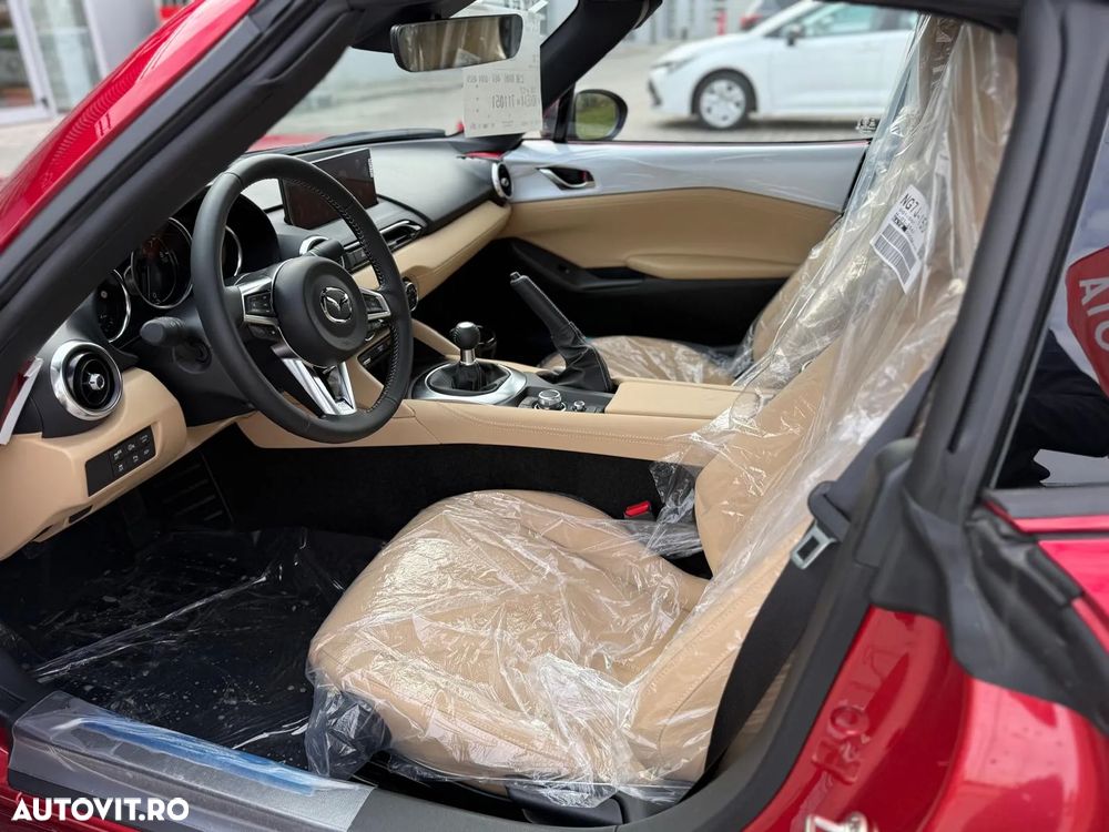 Mazda MX-5 RF Skyactiv G132 Kazari - 10