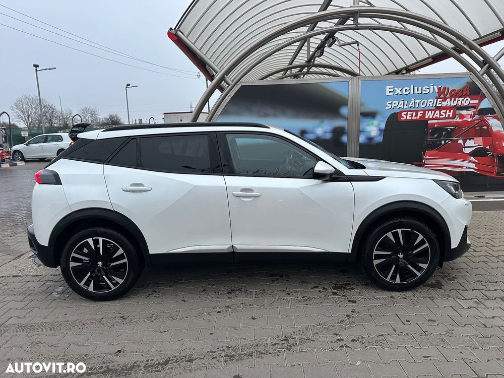 Peugeot 2008 BlueHDi 130 EAT8 GT Pack - 21