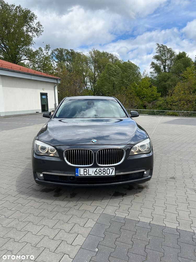 BMW Seria 7 730d - 8