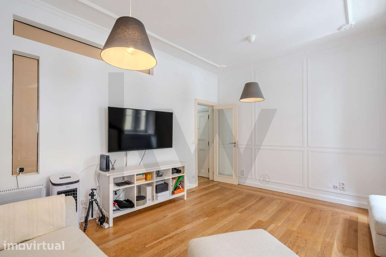 Apartamento T2, com 63m2 de Área Bruta Privativa, para arrendar na Gra - Grande imagem: 3/33
