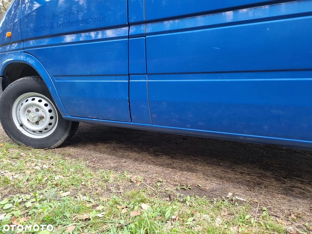 Mercedes-Benz Sprinter - 26