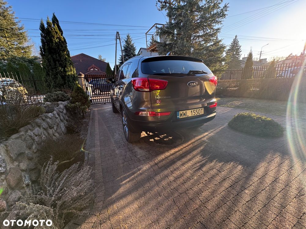 Kia Sportage 2,0 CRDI AWD Spirit - 3