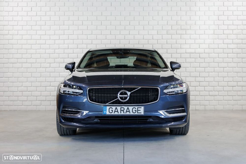 Volvo S90 2.0 T8 Momentum Plus AWD Geartronic - 2