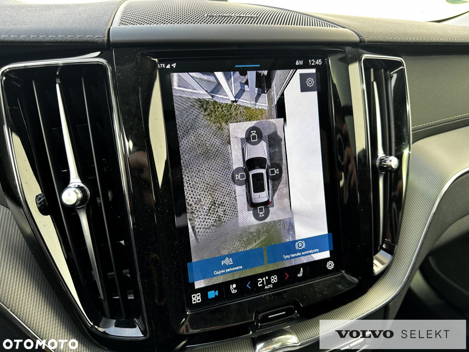 Volvo XC 60 - 30