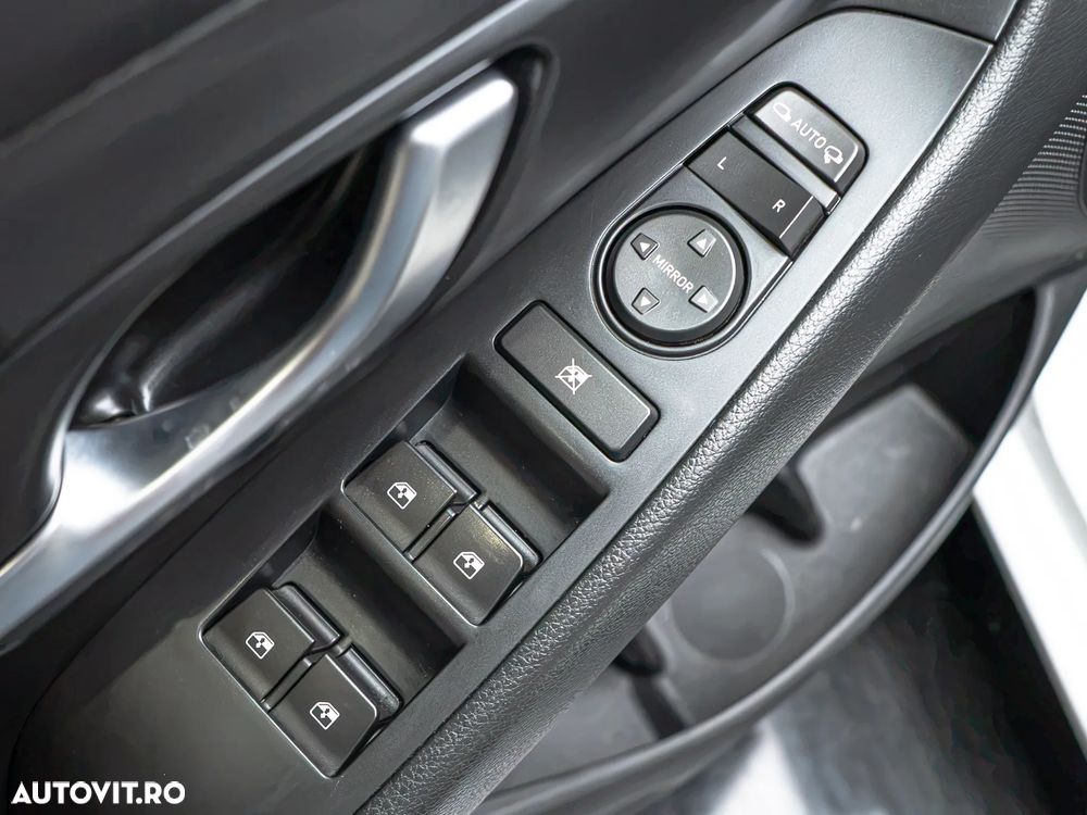 Hyundai i30 1.5 160CP MHEV 48V M/T Highway - 20