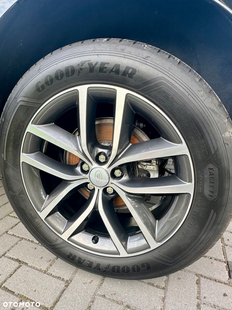 Land Rover Range Rover Evoque - 23