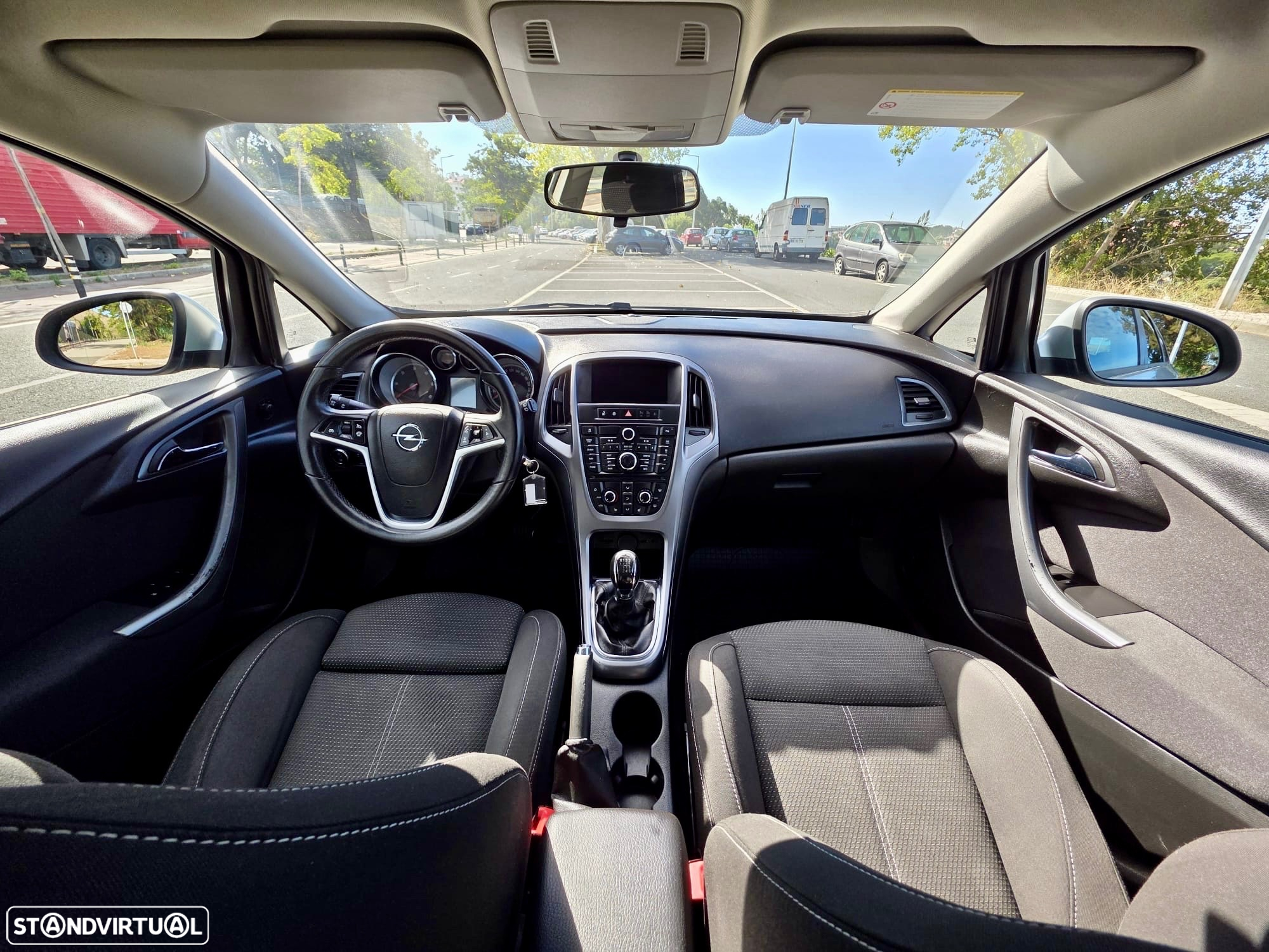 Opel Astra Sports Tourer 1.7 CDTi Cosmo - 14