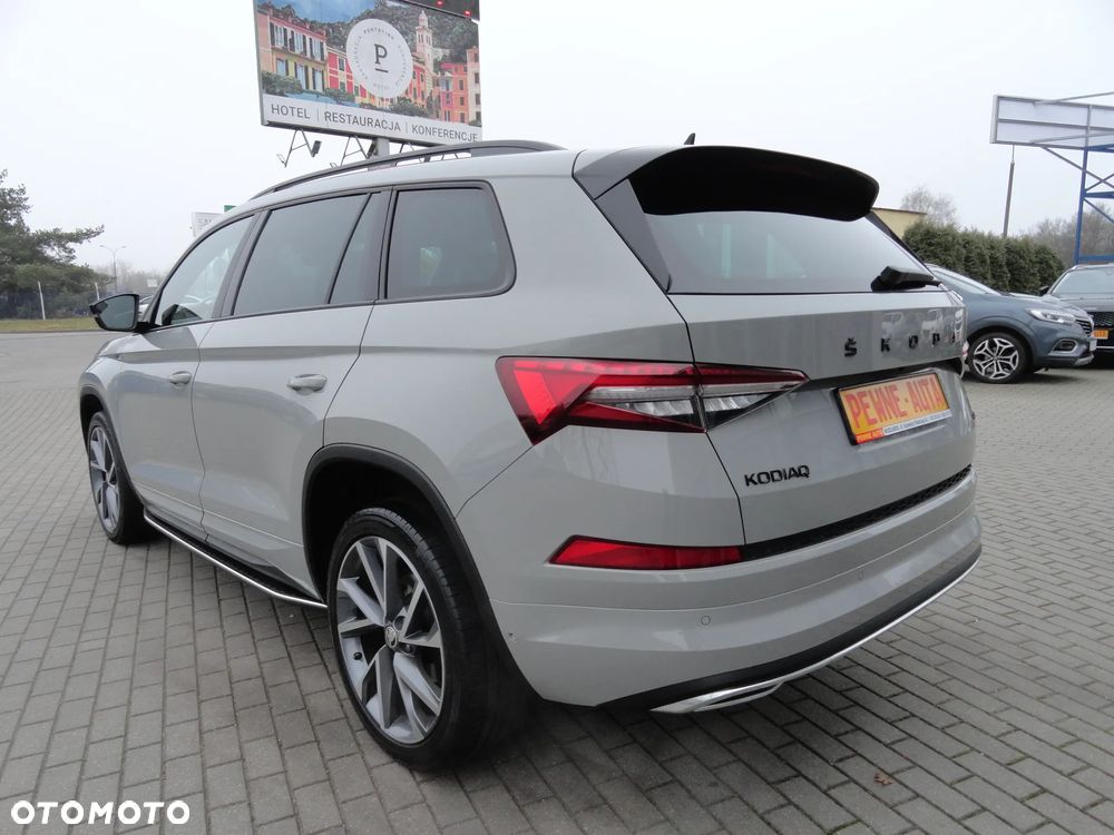 Skoda Kodiaq 2.0 TDI 4x4 DSG Sportline - 6