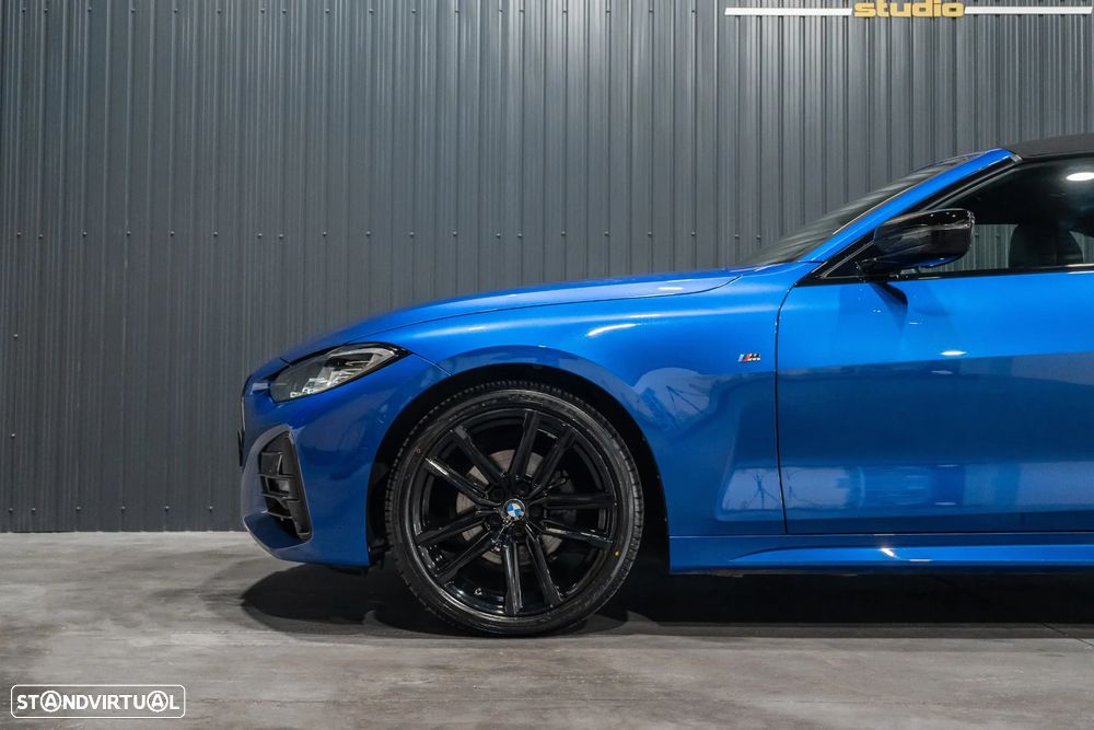 BMW 420 i Pack Desportivo M Auto - 28