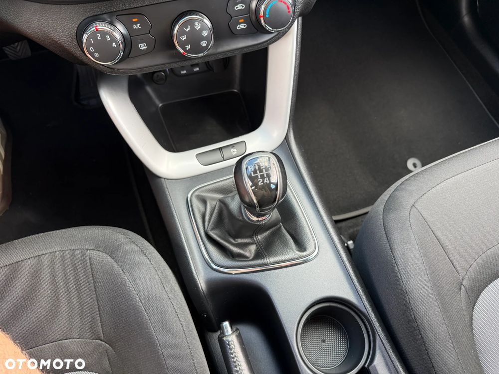 Kia Ceed 1.4 CVVT Dream Team Edition - 21