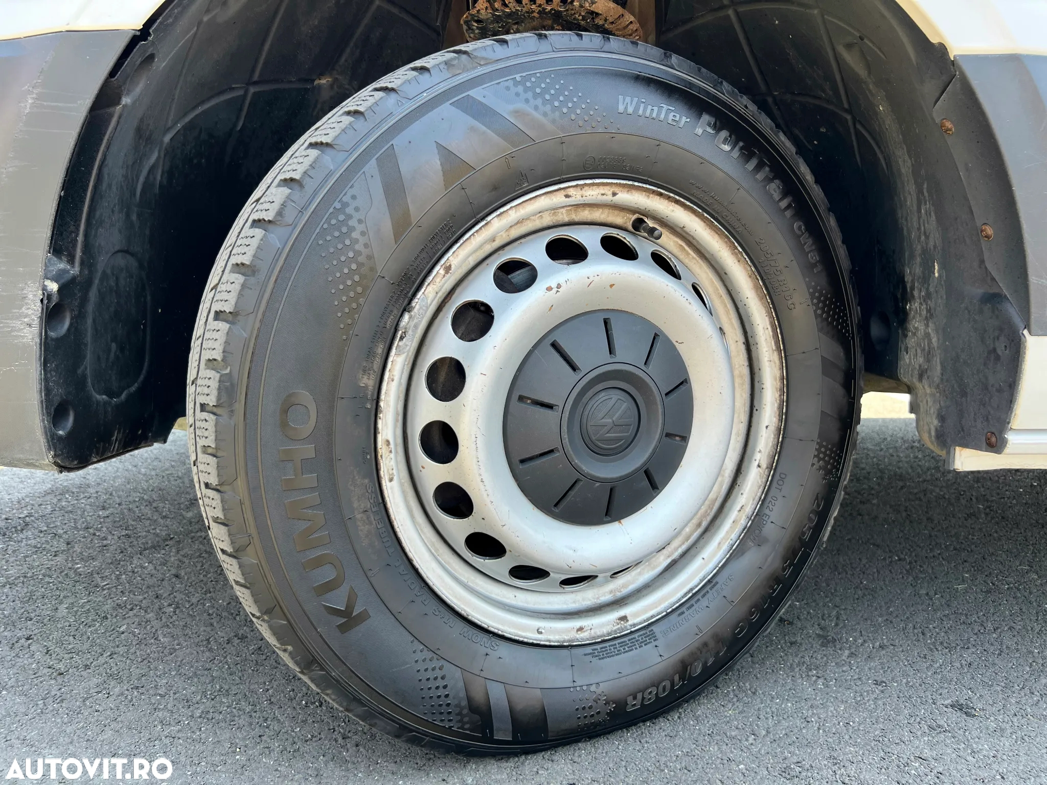 Volkswagen Crafter Furgon Maxi L5H3 - 27