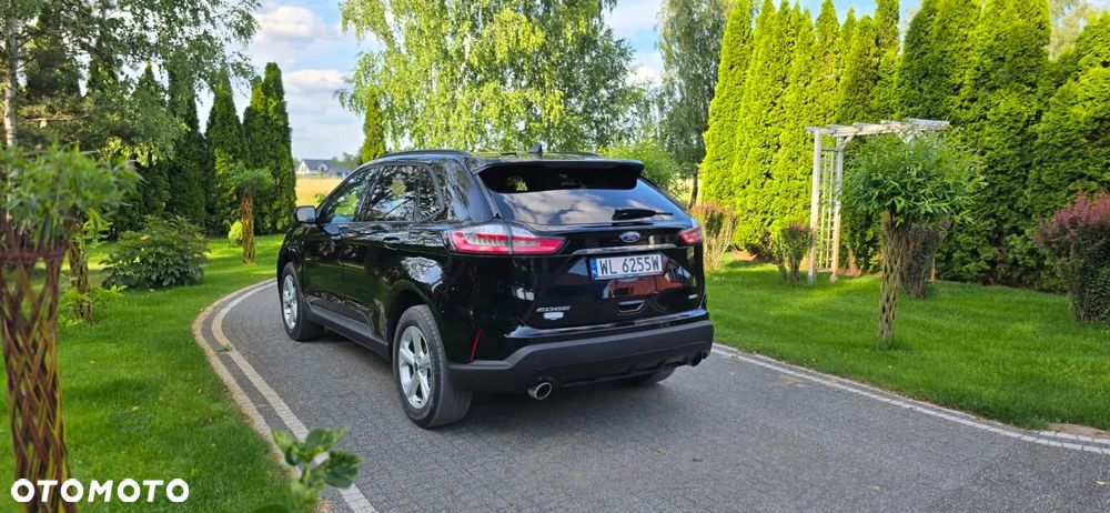 Ford Edge - 8