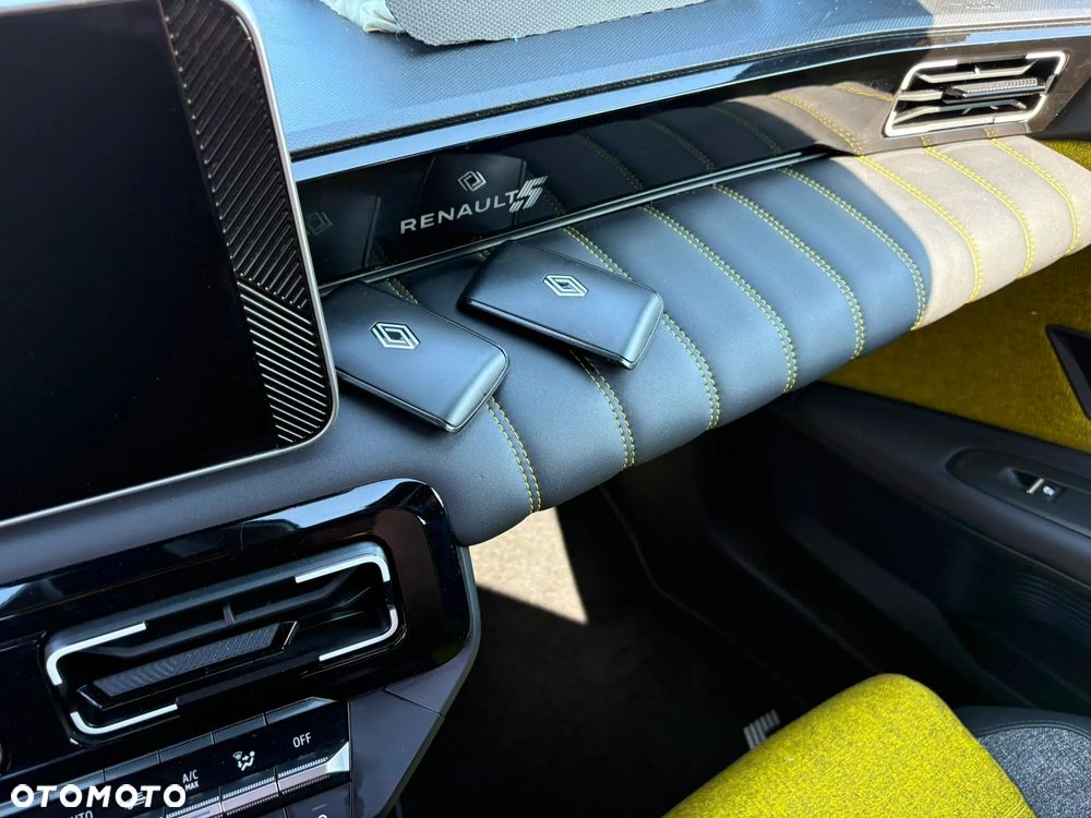 Renault 5 E-Tech Iconic Five 150 Comfort Range - 17