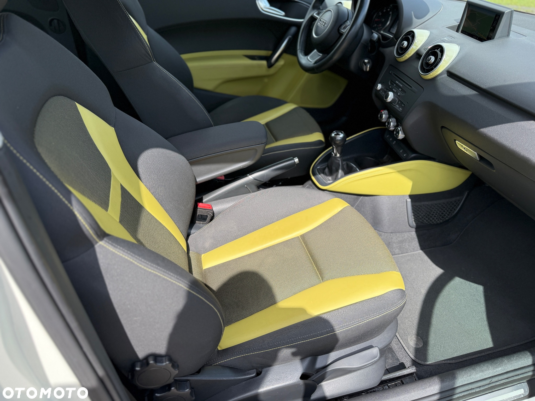 Audi A1 1.2 TFSI Ambition - 21