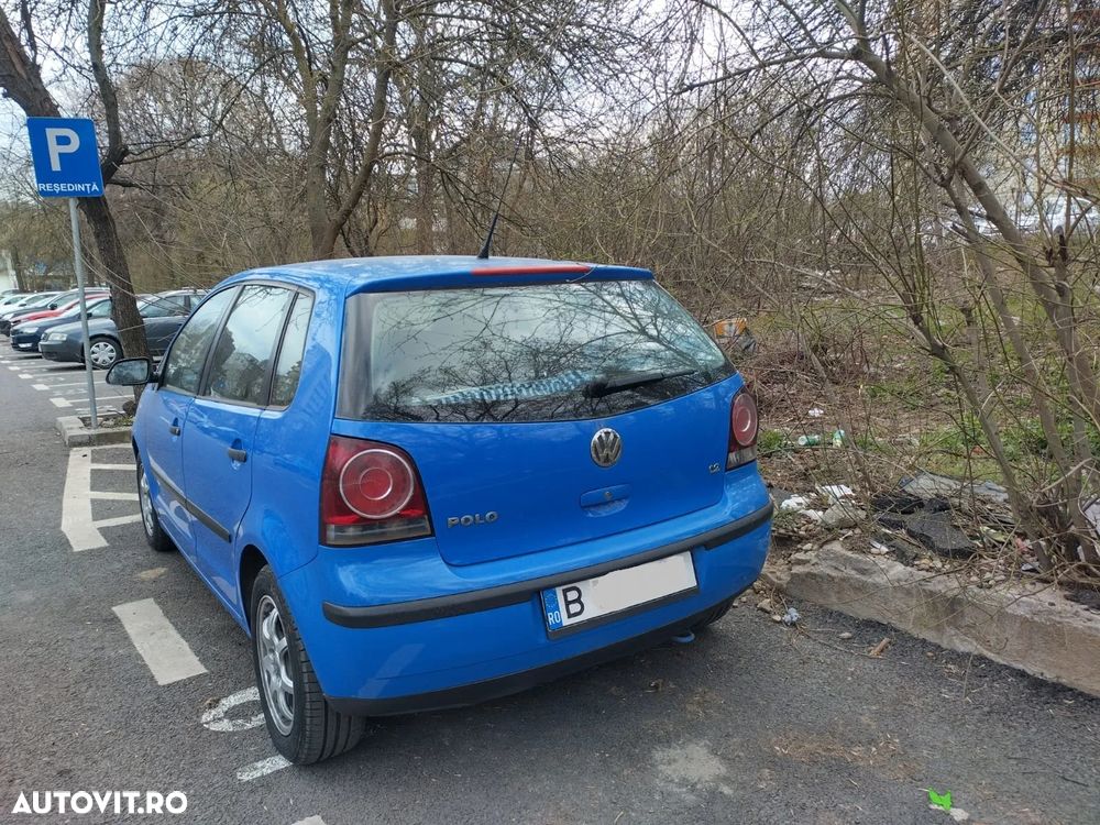 Volkswagen Polo 1.2 Trendline - 2