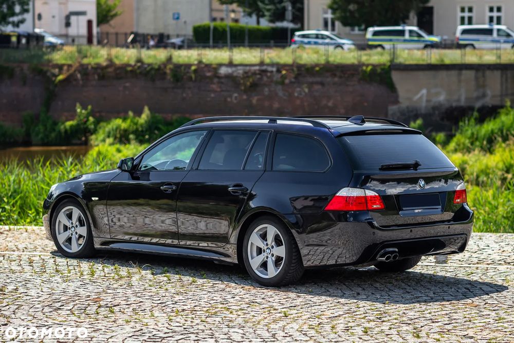 BMW Seria 5 530d xDrive Edition Sport - 16