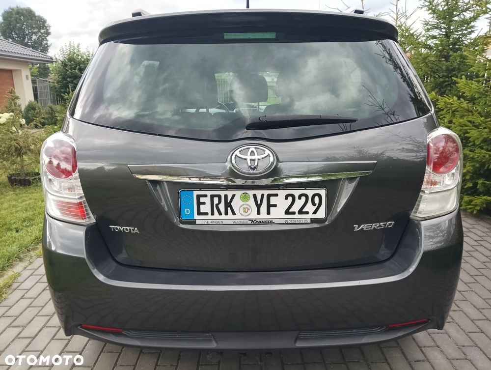 Toyota Verso 1.8 7-Sitzer Executive - 7