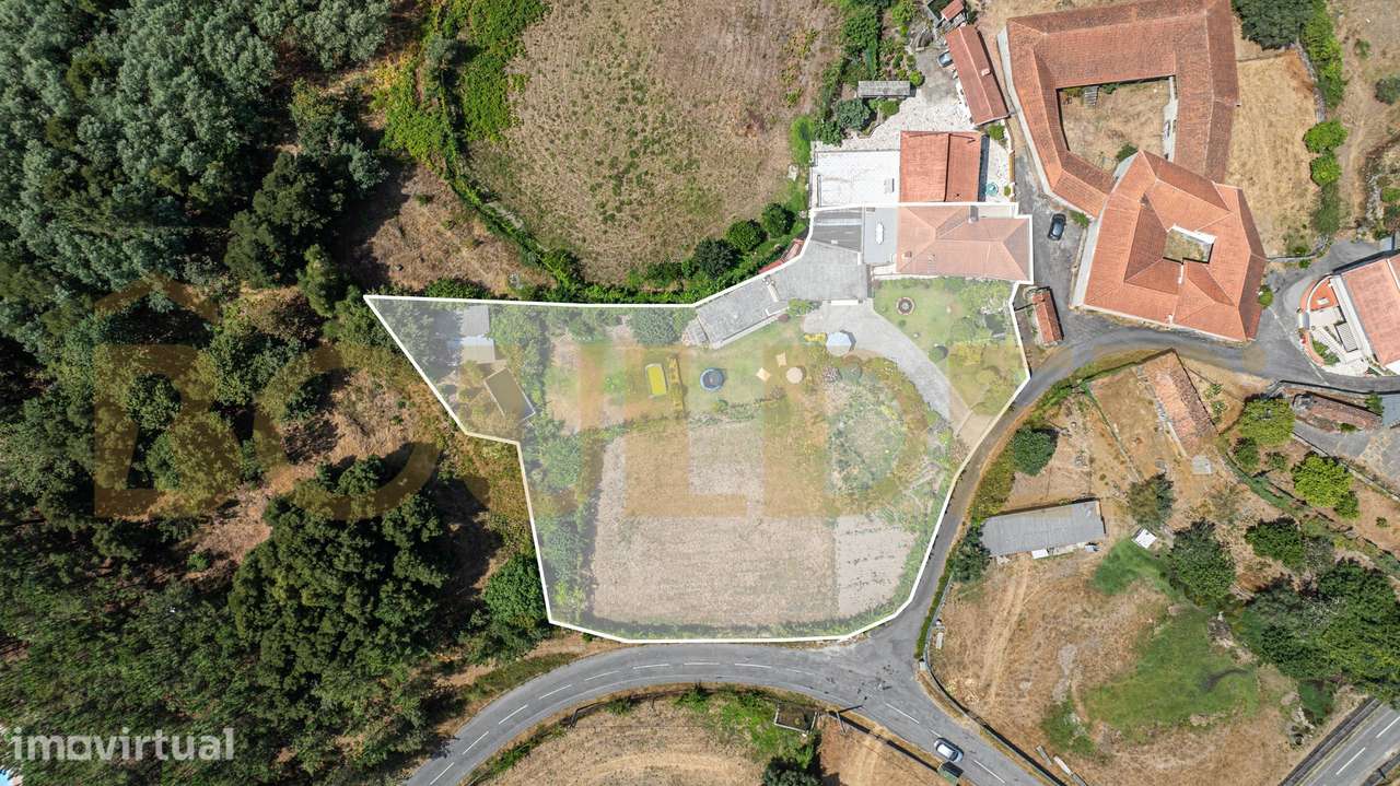 Moradia T5 em Esperança - Grande imagem: 5/51