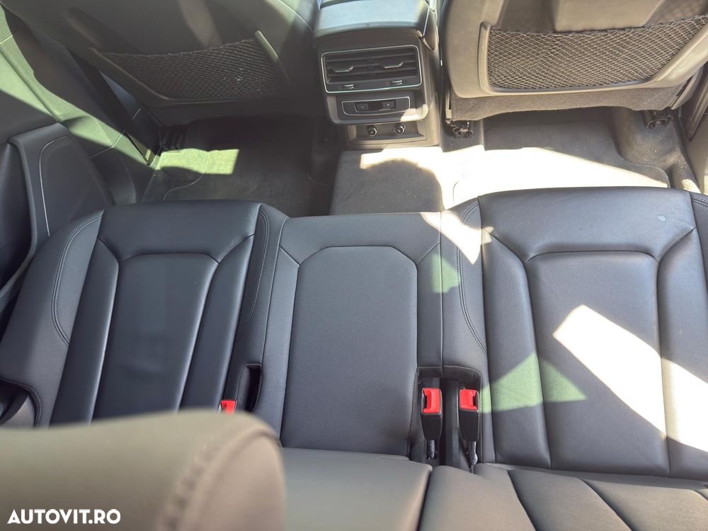 Audi Q8 55 TFSIe quattro tiptronic - 8