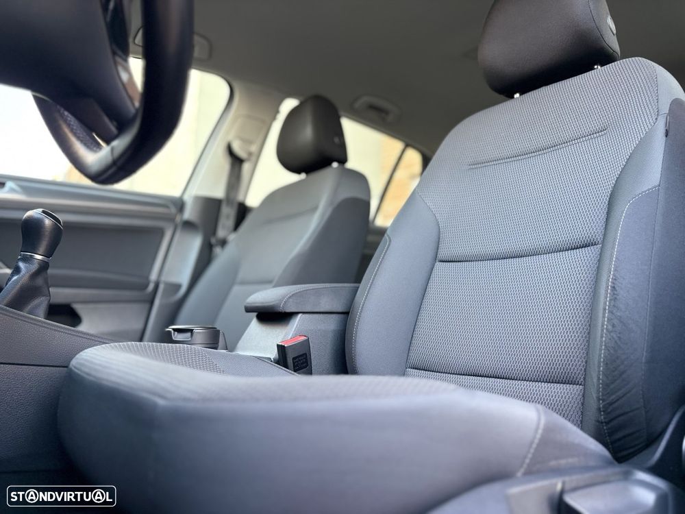 VW Golf 1.6 TDI Stream - 11