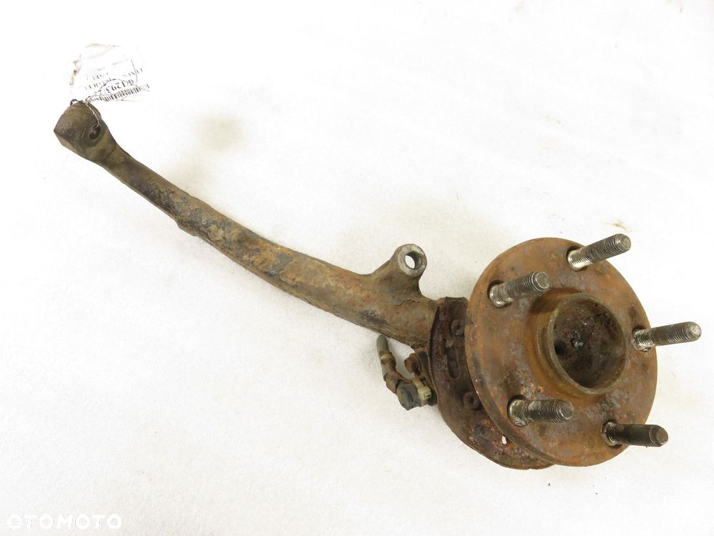 PIASTA PRZEDNIA LEWA LEXUS IS 200 - 4