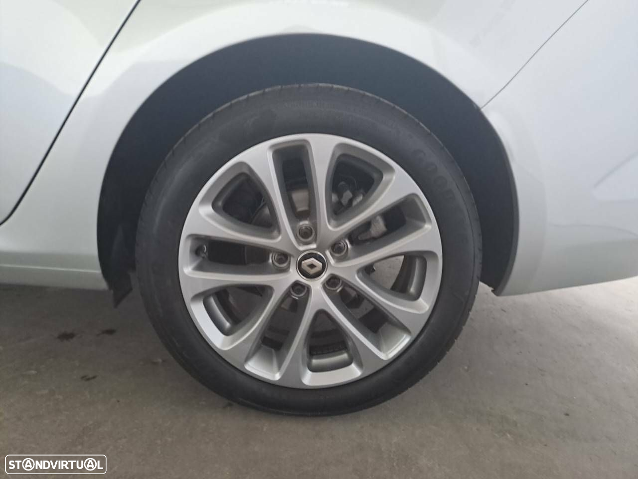 Renault Mégane 1.5 Blue dCi GT Line EDC - 11
