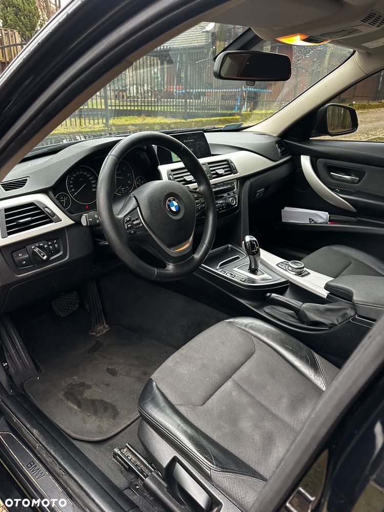BMW Seria 3 - 12