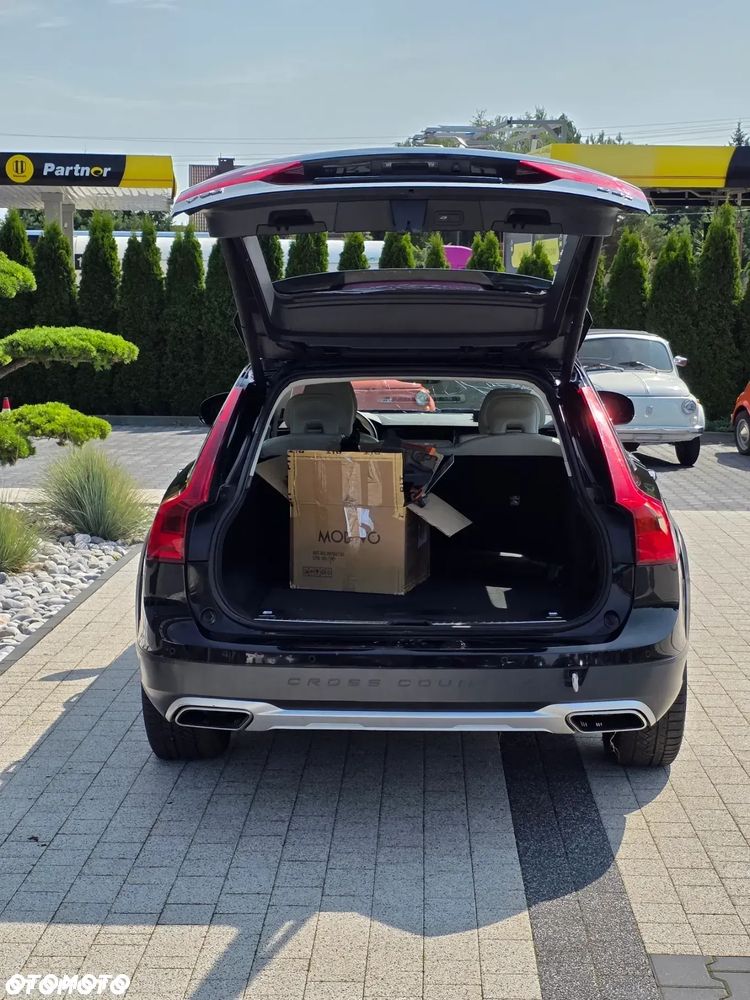 Volvo V90 Cross Country D4 SCR AWD Pro - 32