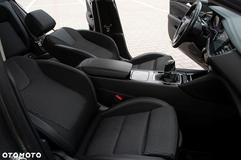 Opel Insignia 2.0 CDTI ecoFLEX Start/Stop Business Innovation - 24