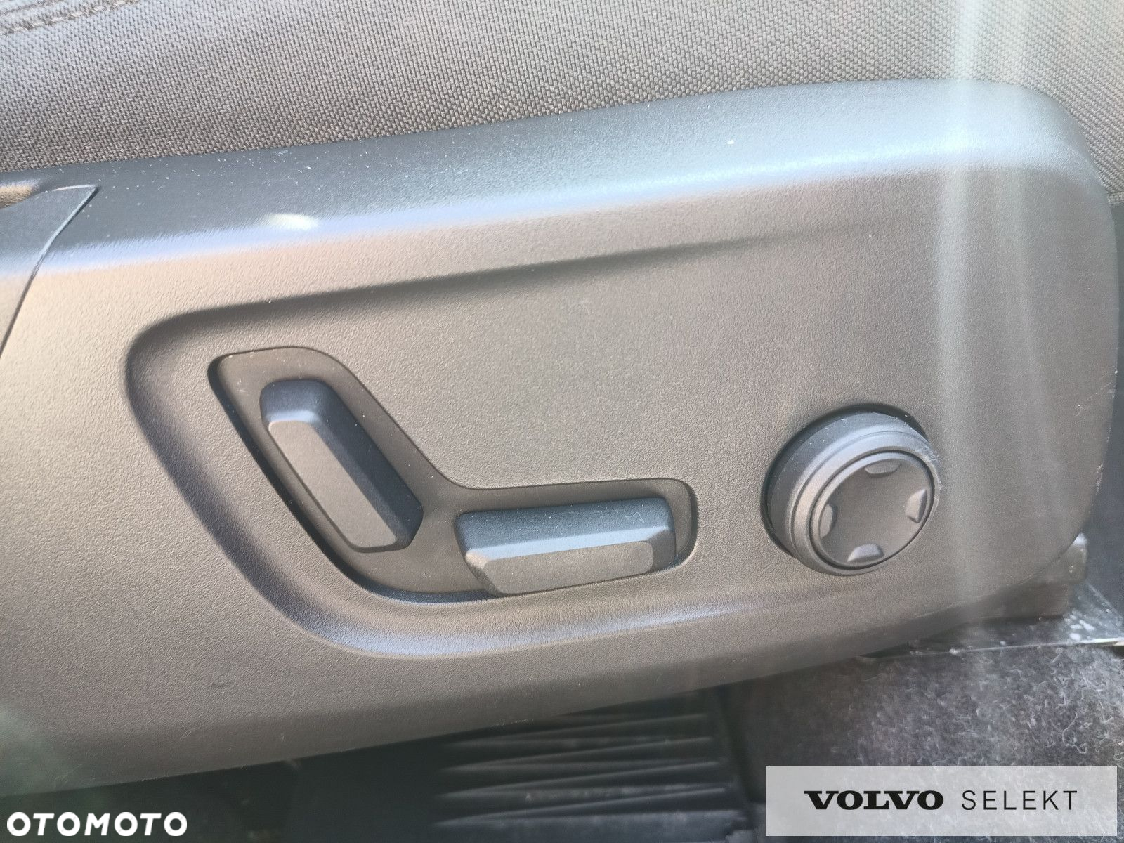 Volvo XC 40 - 23