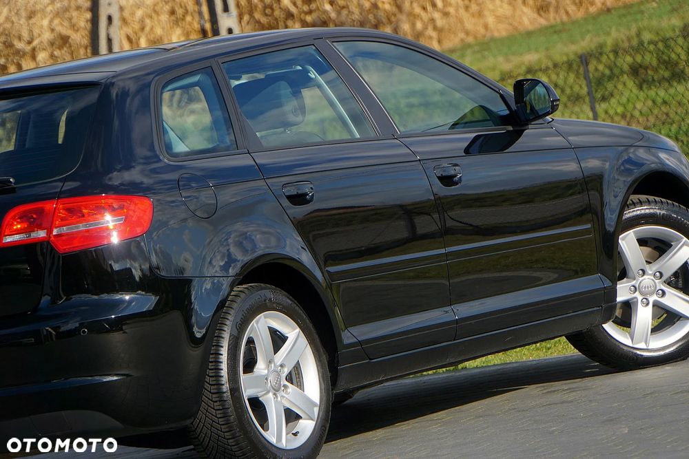 Audi A3 Sportback 1.6 Attraction - 13