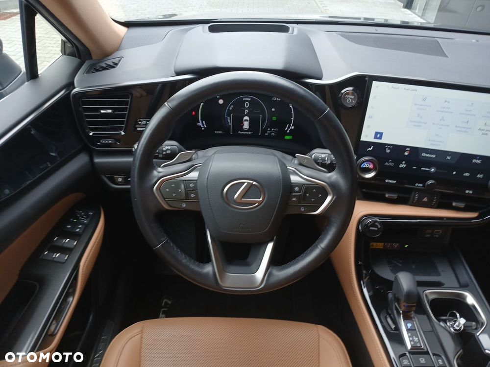 Lexus NX - 11