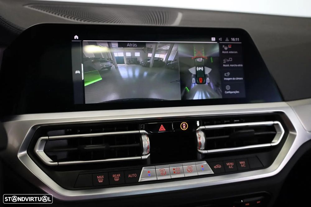 BMW 420 d Pack Desportivo M Auto - 34