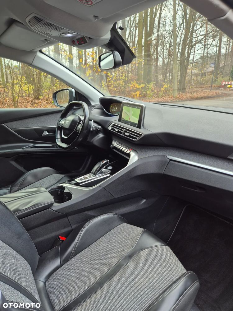 Peugeot 5008 1.6 BlueHDI Allure S&S EAT6 - 7