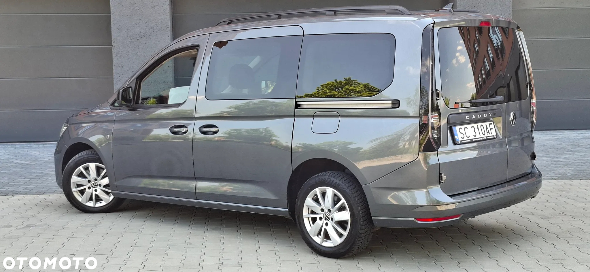 Volkswagen Caddy Maxi 2.0 TDI Life - 23