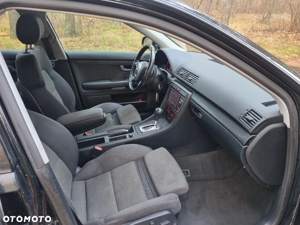 Audi A4 Avant 2.0 TDI Multitronic - 17