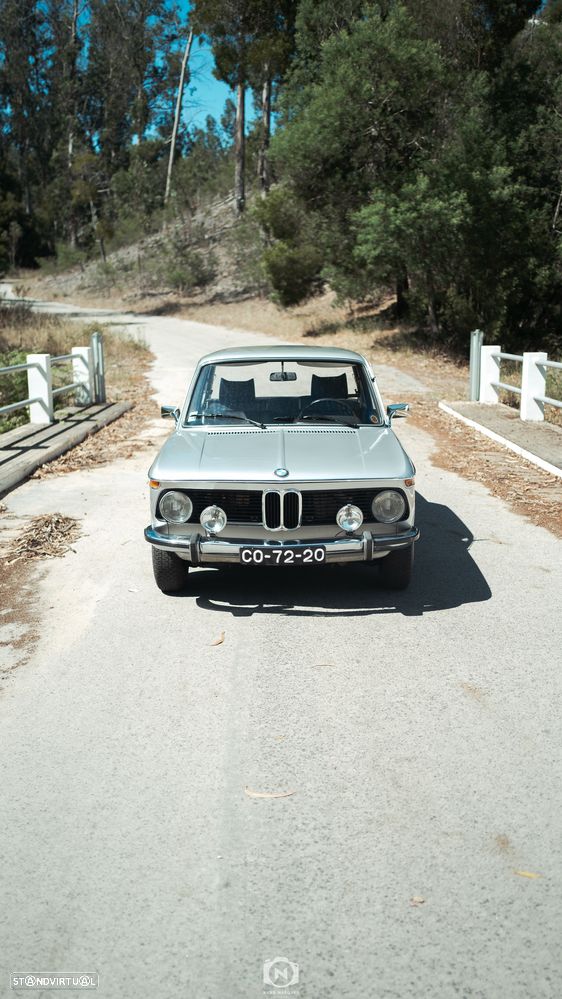 BMW 2002 - 21